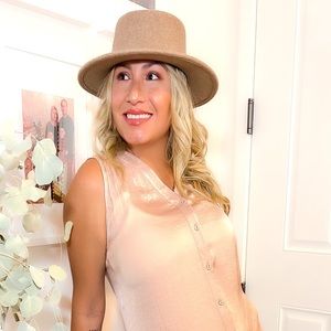 Meet your Posher, Karen